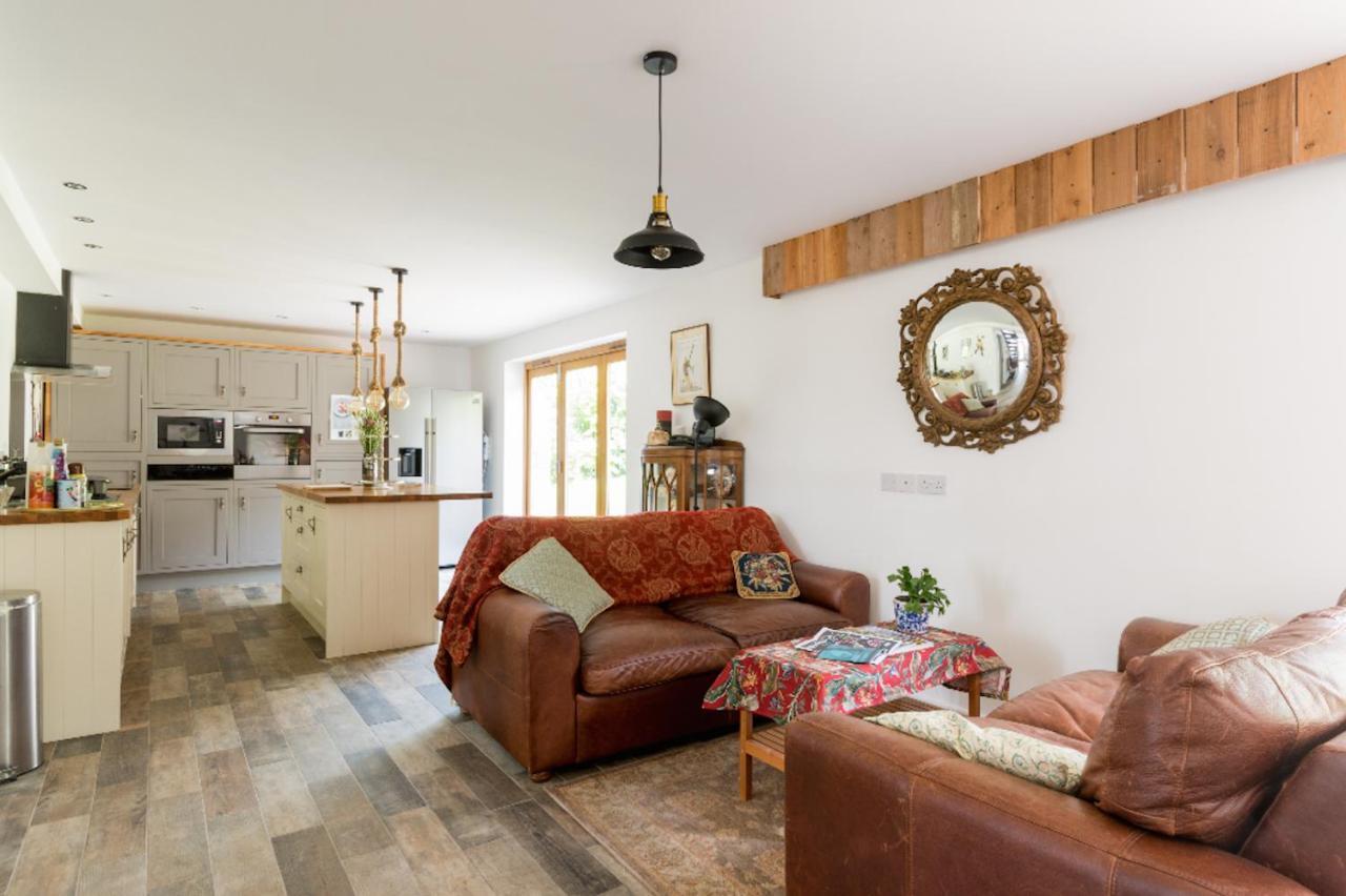 Apartamento The Hidden House Stroud  Exterior foto