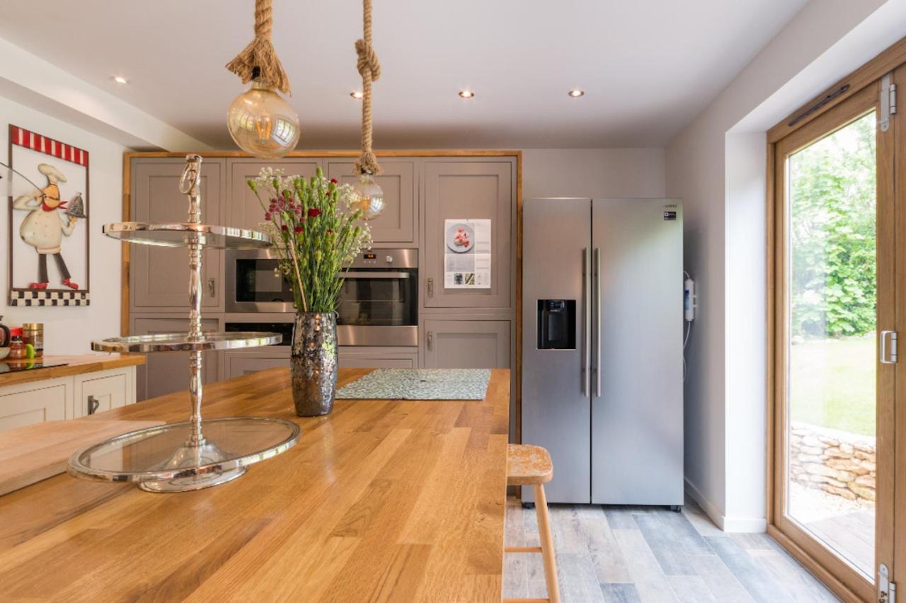 Apartamento The Hidden House Stroud  Exterior foto